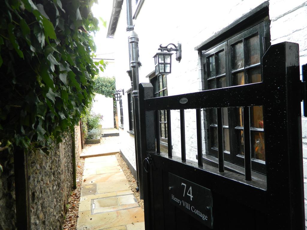 Henry VIII Cottage In The Heart Of Henley Exterior foto